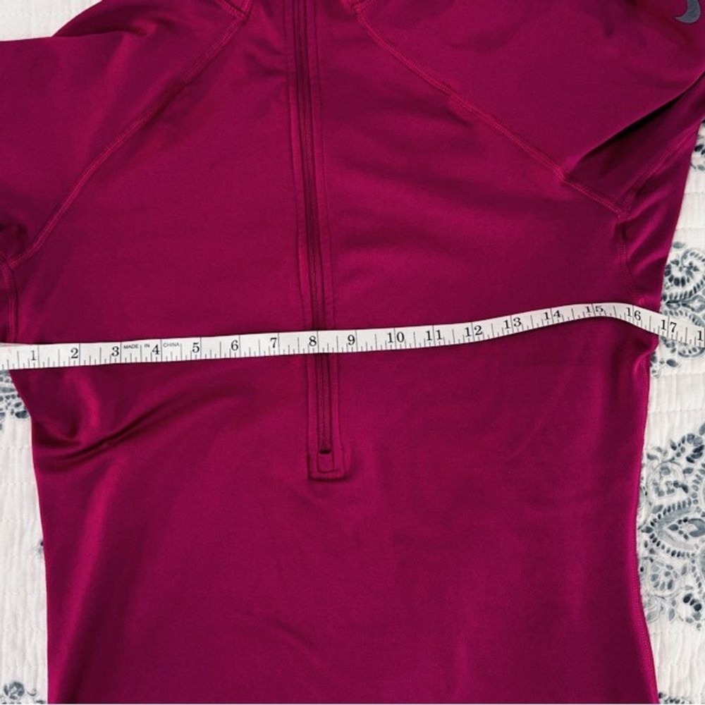 Nike Pro Quarter Zip Pullover Womens Medium Magenta Pink Excellent Thumbholes - Picture 3 of 7